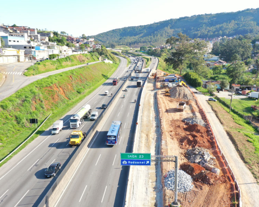 Faixa adicional na Anhanguera vai contribuir  para fluidez no tráfego no trecho de São Paulo